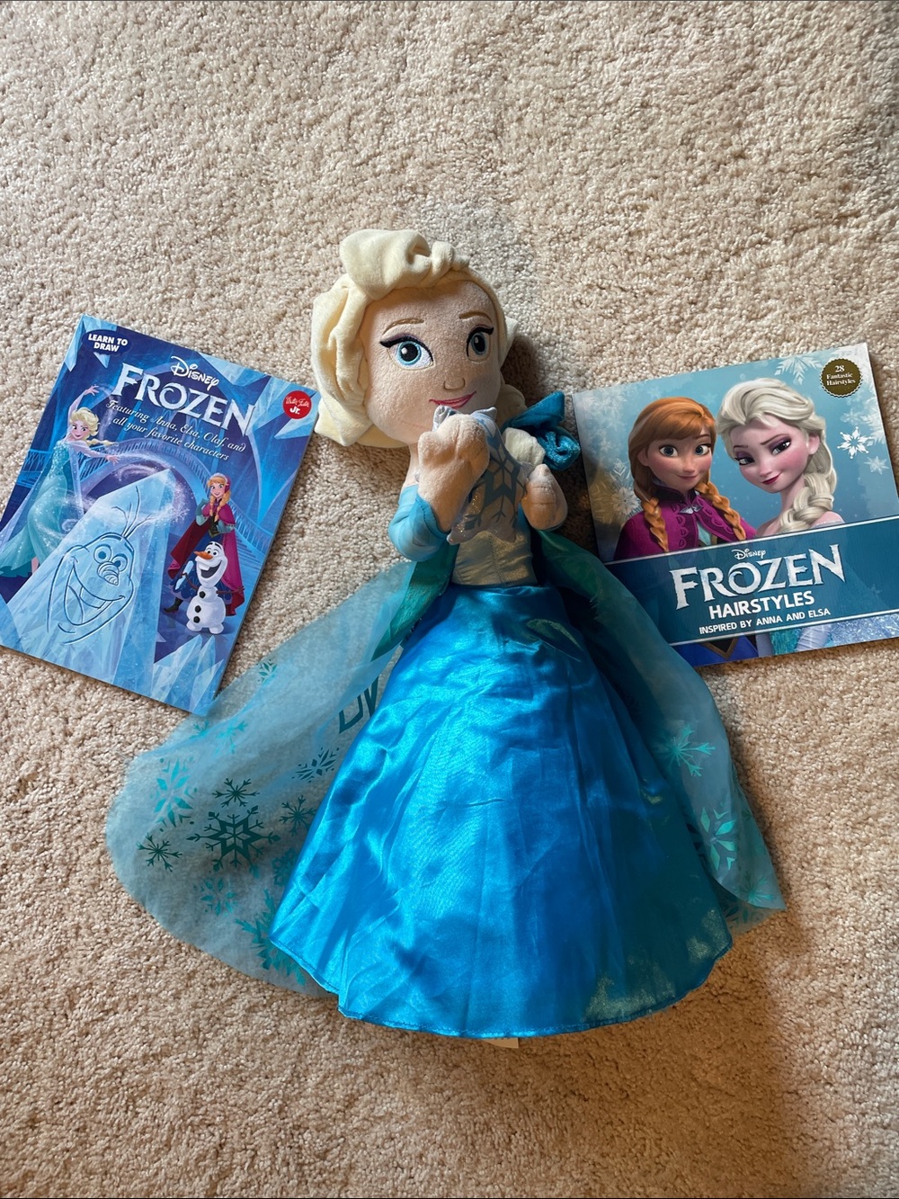 Disney Elsa Plush Doll in Turquoise Blue Gown and books
